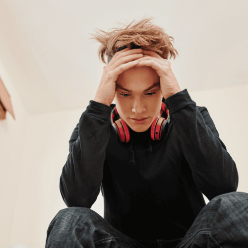 adolescente estresado