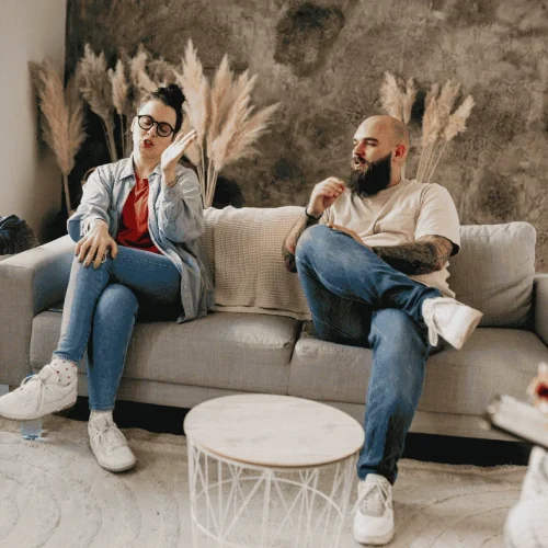 Pareja en Terapia de Pareja en Oviedo dialogando